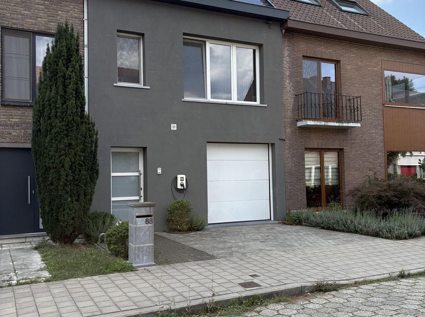 Huis te koop in Flamingostraat 88,
                    9000 Gent