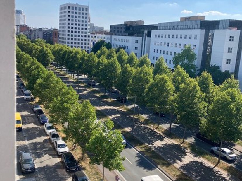 Op zoek naar een comfortabel en modern studentenkot in hartje Antwerpen? Of wil je je zoon of dochter een zorgeloze studietijd garanderen vlak bij de
