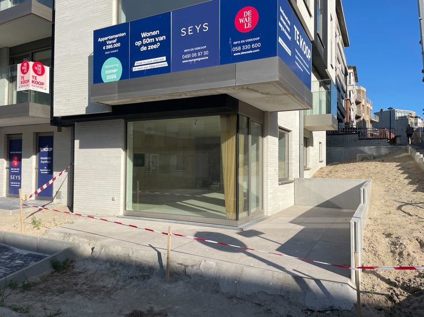 Voor meer informatie of wenst u de plannen in te kijken of een appartement in optie te nemen, dan kunt u contact opnemen met Michiel Debruyne op 0490/