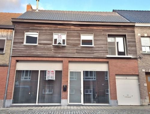                                         Maison à vendre à Ruien, € 250.000
