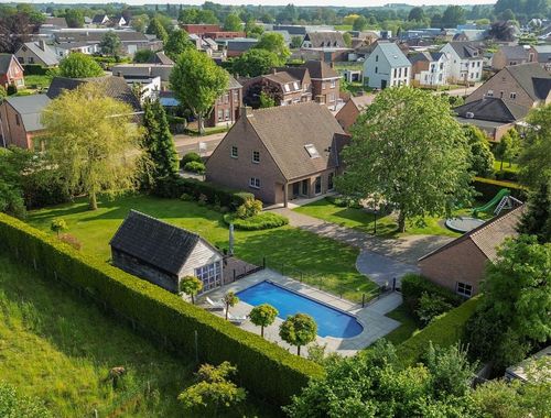                                         Villa à vendre à Hamont, € 799.000
