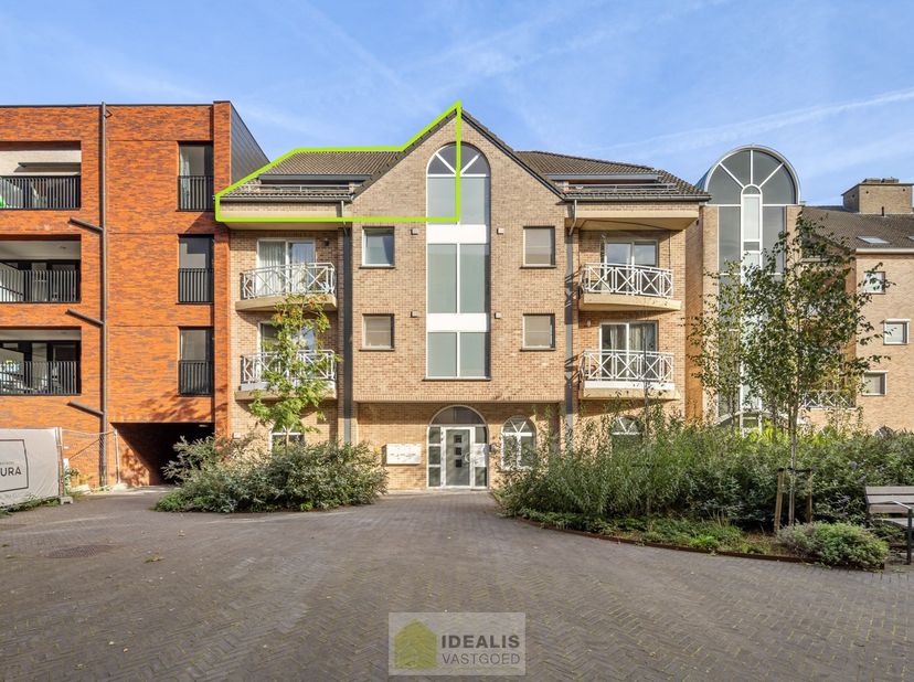 Appartement te koop in Burgemeester Valentijnsstraat 6 bus 5,
                    3900 Overpelt