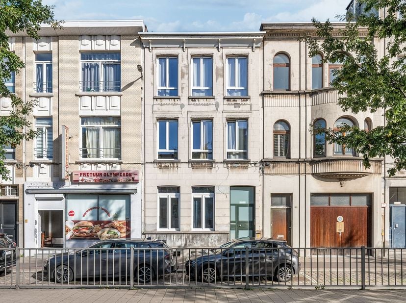 Appartement à vendre
                    à 2020 Antwerpen