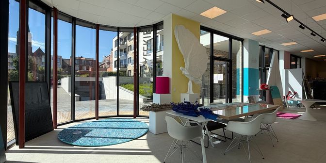 Bedrijfsvastgoed te huur in Leiestraat 10, 8930 Lauwe