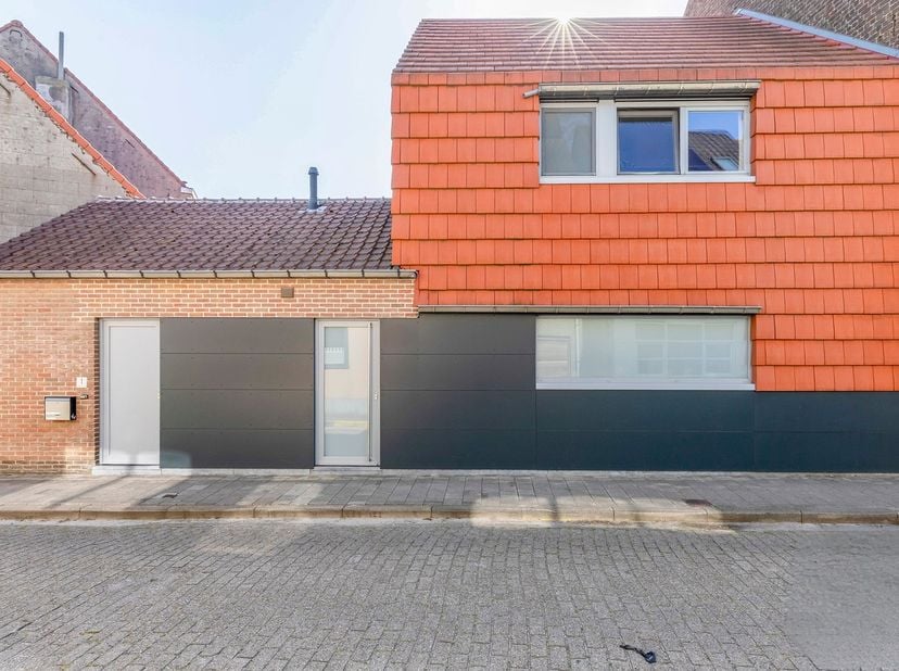 Huis te koop in Schoenmakersstraat 1,
                    9000 Gent