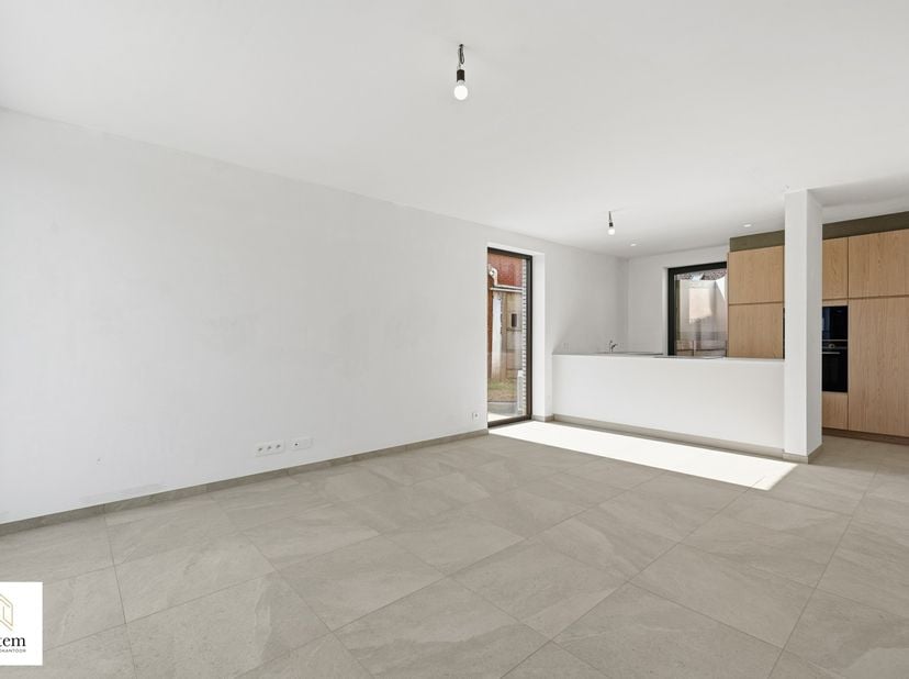 Appartement te koop in Kapellestraat 49,
                    2430 Veerle