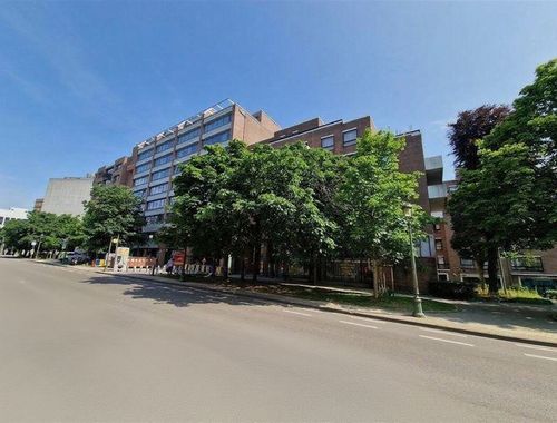                                         Appartement te koop in Elsene, € 375.000

