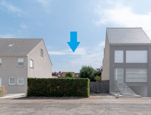                                         Bouwgrond te koop in Sint-Kruis, € 170.000
