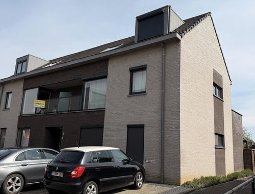                                         Duplex à vendre à Kwaadmechelen, € 334.000

