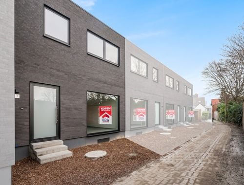                                         Eengezinswoning te koop in Sint-Niklaas, € 375.000
