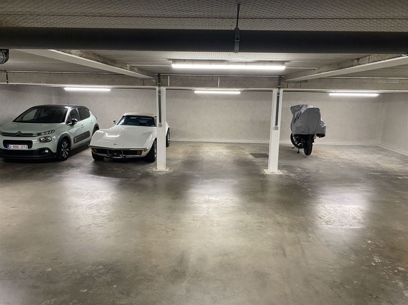 Parking souterrain à Geel<br />
<br />
Ce parking souterrain est idéalement situé au bord du Rhin à Geel, à une courte distance du centre-ville.<br