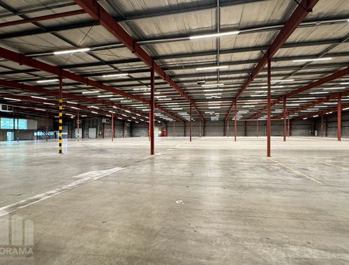                                         Bedrijfsgebouw te huur in Kontich, € 22.550
