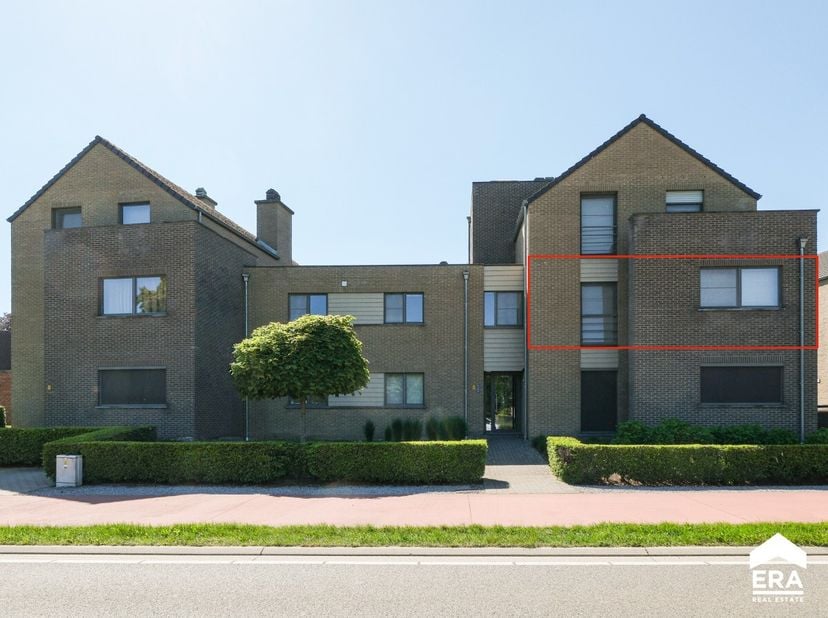 Energiezuinig appartement met ondergrondse garagebox en elektronische poort in Genenbos (Lummen). Het appartement is gelegen op een toplocatie nabij i