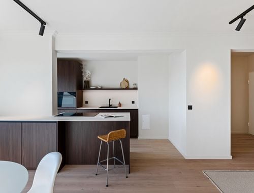                                         Appartement te koop in Berchem, € 335.000

