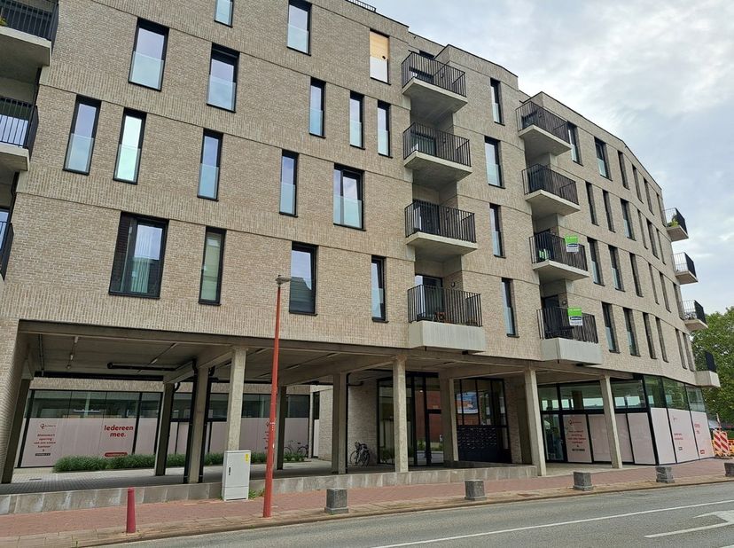 Recente instapklaar appartement voorzien van alle modern comfort.<br />
<br />
Dit appartement ligt perfect en bevindt zich op een strategische locati