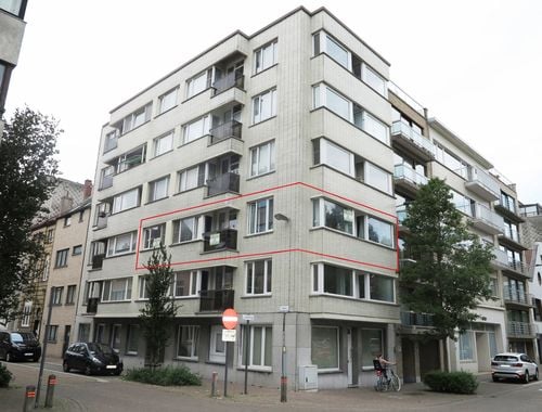                                         Appartement te koop in Oostende, € 185.000
