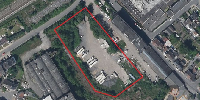 Bien professionnel à vendre à 6042 Lodelinsart