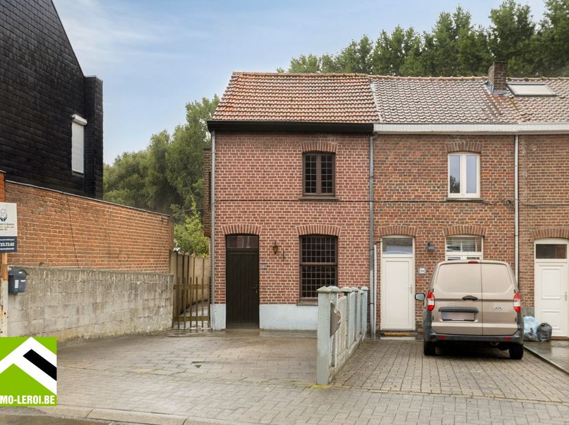 Bekijk deze woning rechtstreeks op de site van Immo Leroi: https://www.immo-leroi.be/pand/kopen-woning-tongeren-borgloon/7636480<br />
<br />
Op wande