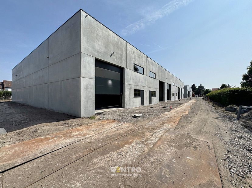 Bien professionnel à vendre
                    à 9900 Eeklo