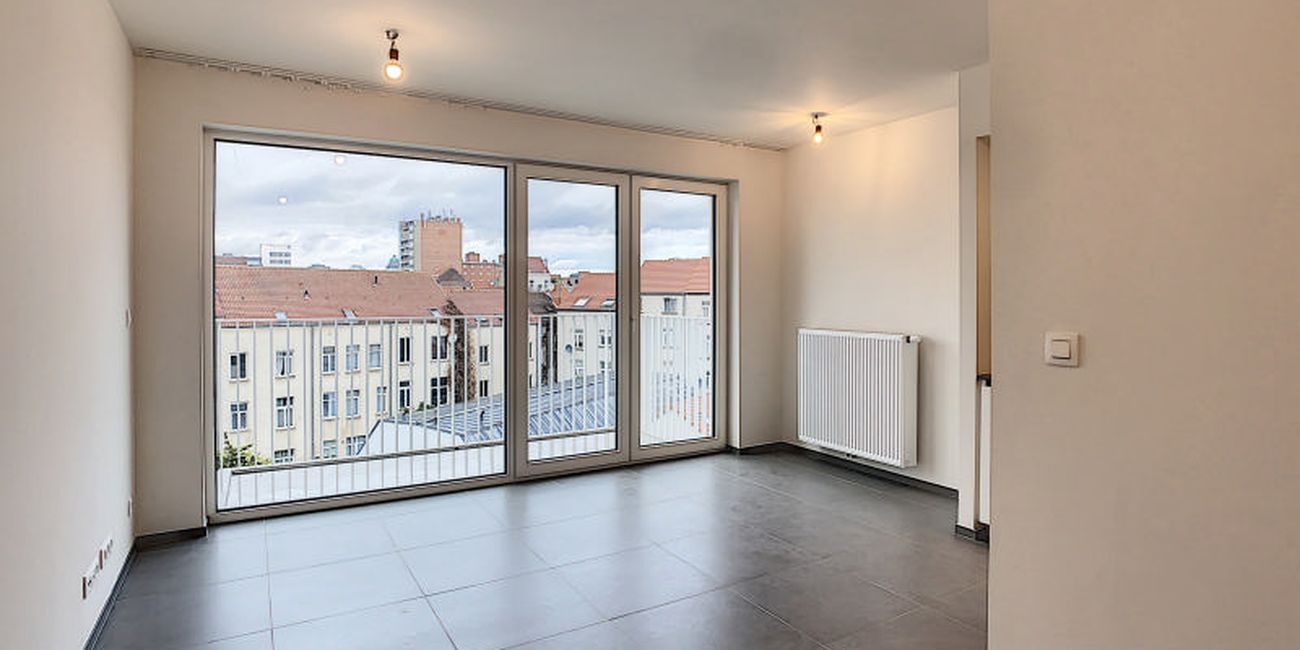 Rue Fernand Brunfaut 27 bus 42
