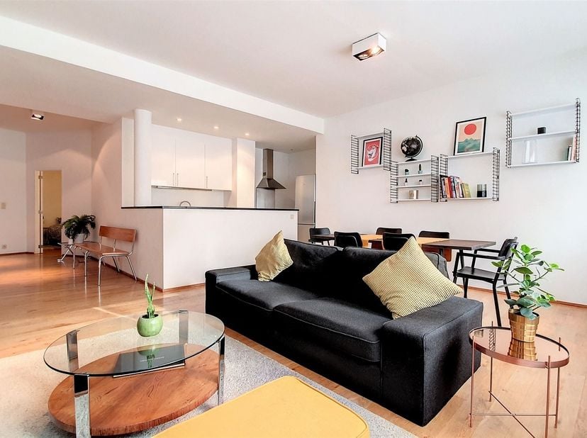 Appartement te koop in Rue de la Source 74,
                    1050 Elsene