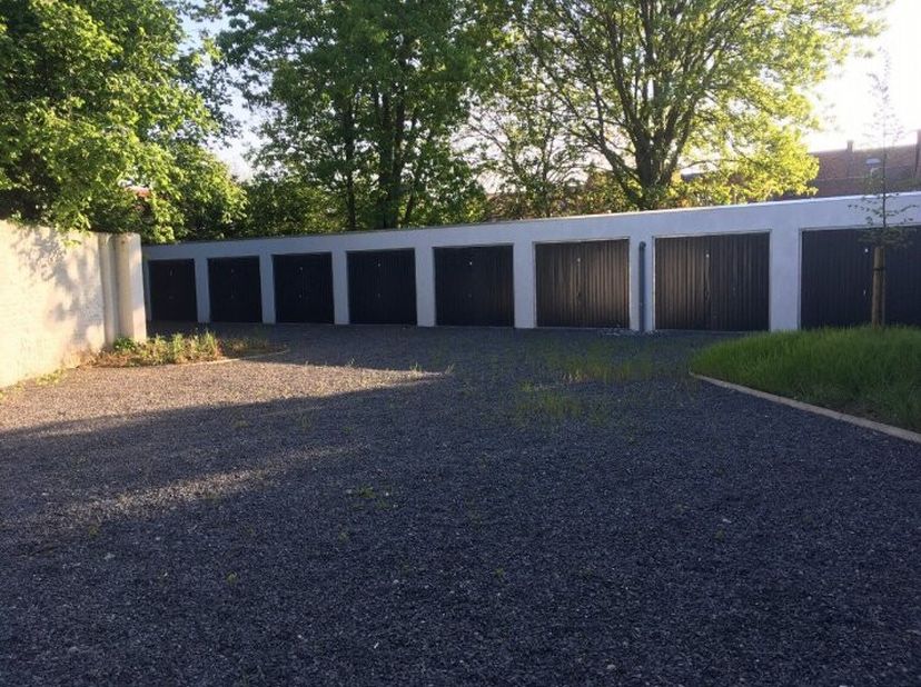 Garage te huur in Wervik.Oppervlakte van 15m²Prijs 75 euro + BTW
