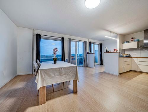                                         Appartement te koop in Liège, € 140.000
