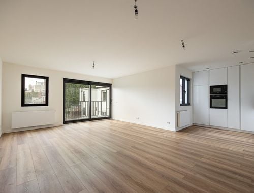                                         Appartement te huur in Berchem, € 1.395
