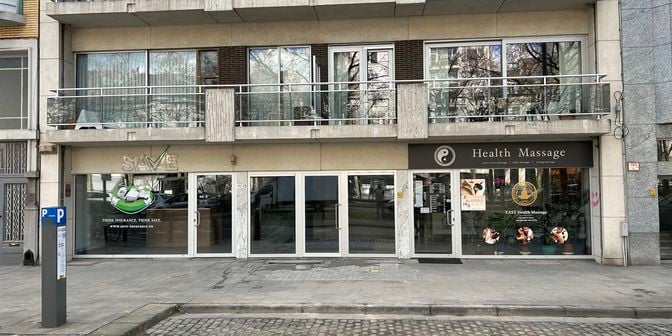 Bien professionnel à vendre à Amerikalei 11-13, 2000 Antwerpen