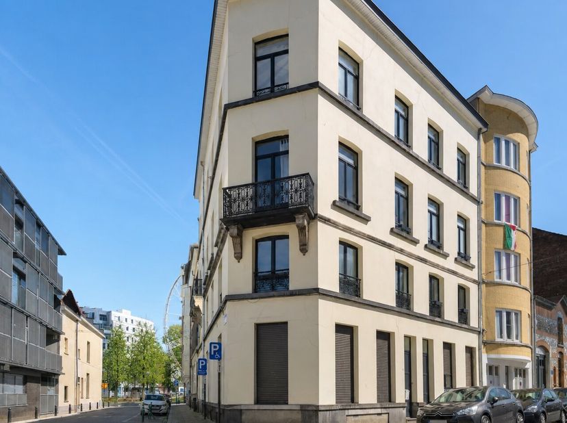 Appartement à vendre à Rue d'Ophem 53,
                    1000 Bruxelles