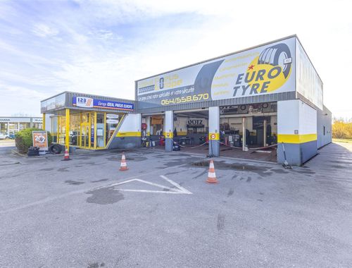                                         Commerce à vendre à Manage, € 799.000
