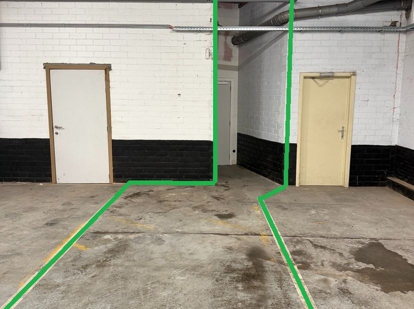 Garage à vendre
                    à 2500 Lier