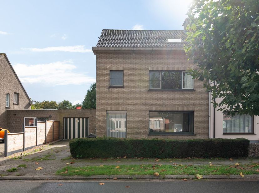 Maison à vendre à Kerselarendreef 73,
                    9170 Sint-Gillis-Waas