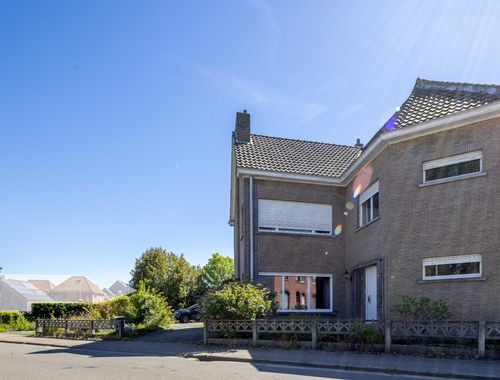                                         Woning te koop in Gijzegem, € 295.000
