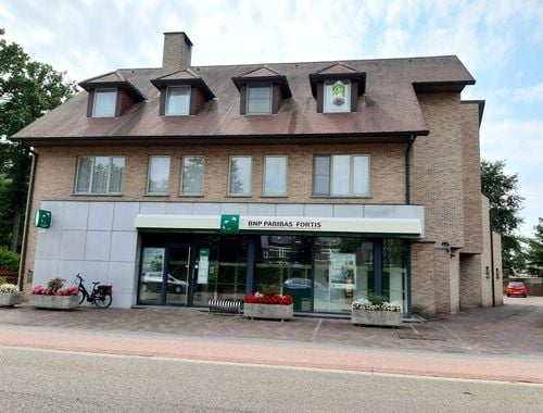                                         Appartement te huur in Achel, € 995
