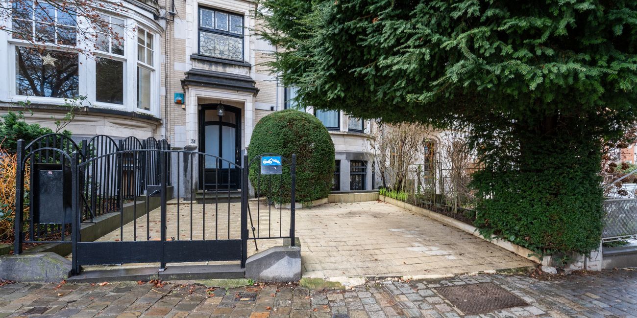 Square Vergote 31