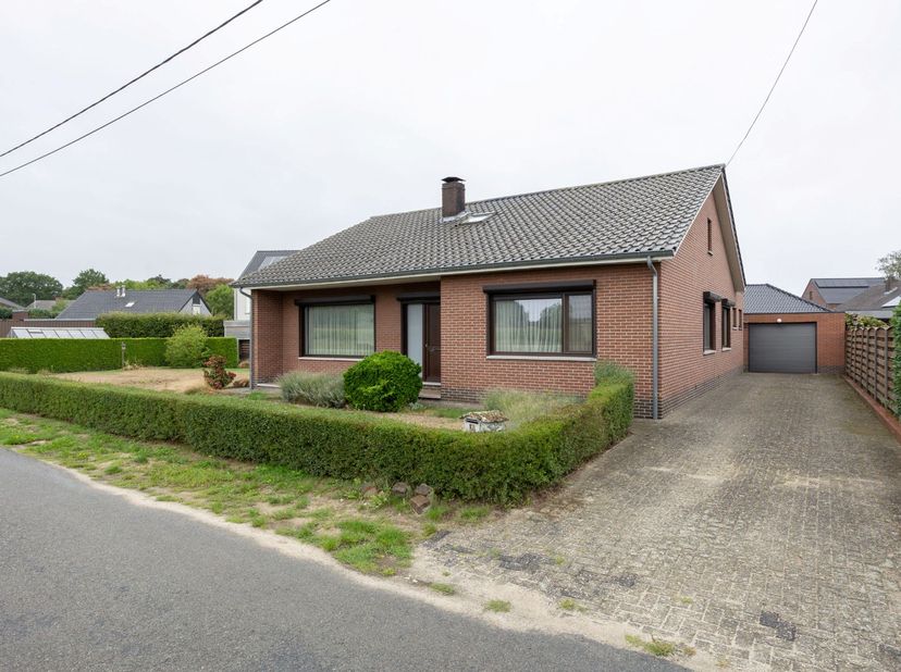 Huis te koop in Lindelsveld 3,
                    3900 Overpelt