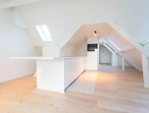                                         Appartement à louer à Gent, € 815
