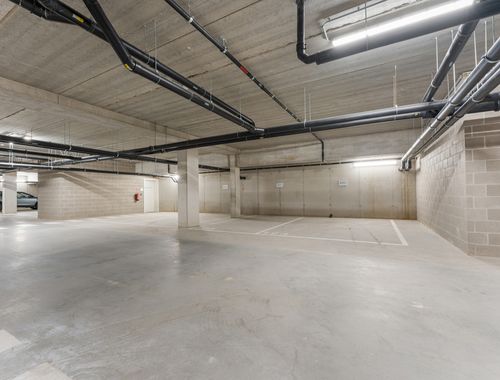                                         Garage en sous-sol à vendre à Edegem, € 19.500
