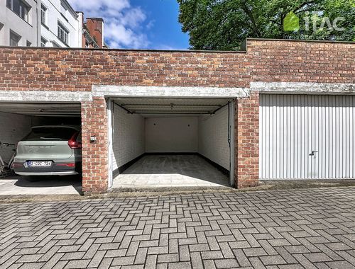                                         Staanplaats te koop in Sint-Pieters-Woluwe, € 38.000
