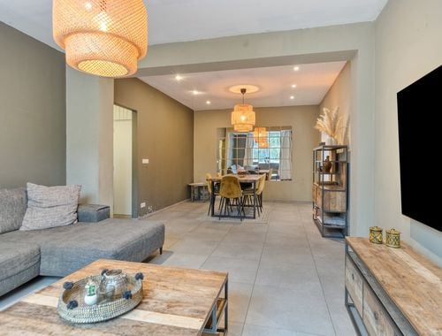                                         Maison à vendre à Opgrimbie, € 325.000
