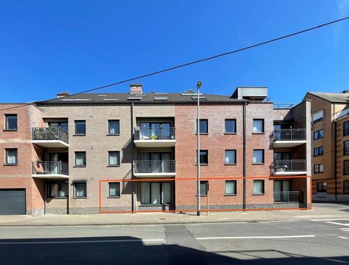                                         Bureaux à vendre à Tubize, € 400.000
