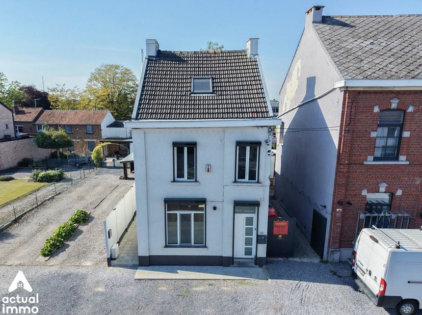 Maison à vendre à Chaussée de Thuin 120,
                    6150 Anderlues