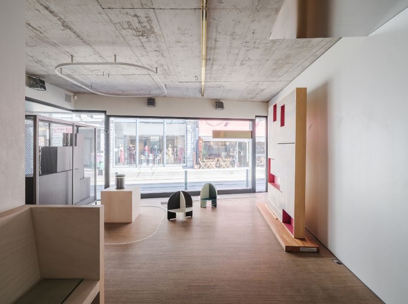 Verhuurde handelsruimte op een absolute toplocatie&amp;nbsp;<br />
&amp;nbsp;<br />
Deze architecturale handelsruimte (BJ 2008) bevindt zich in een bruisende