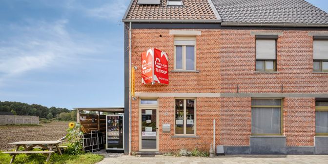 Huis te koop in Holven 76, 2440 Geel