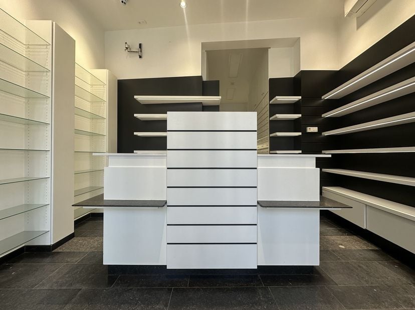 Bien professionnel à louer
                    à 2200 Herentals