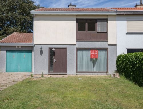                                         Rijwoning te koop in Heist-aan-Zee, € 264.000
