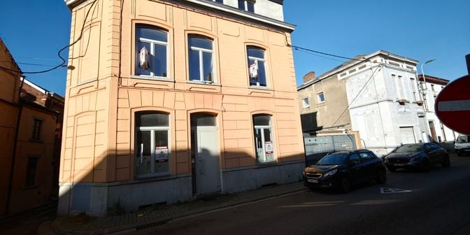 Huis te koop in Rue Jules Destrée 61, 6183 Trazegnies