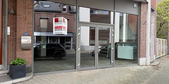 Bedrijfsvastgoed te huur in Stationsstraat 109, 3620 Lanaken