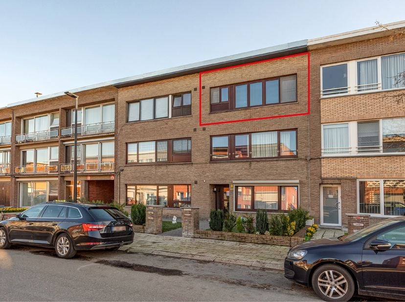 Appartement te koop in Adrinkhovenlaan 169 bus 002R,
                    2150 Borsbeek